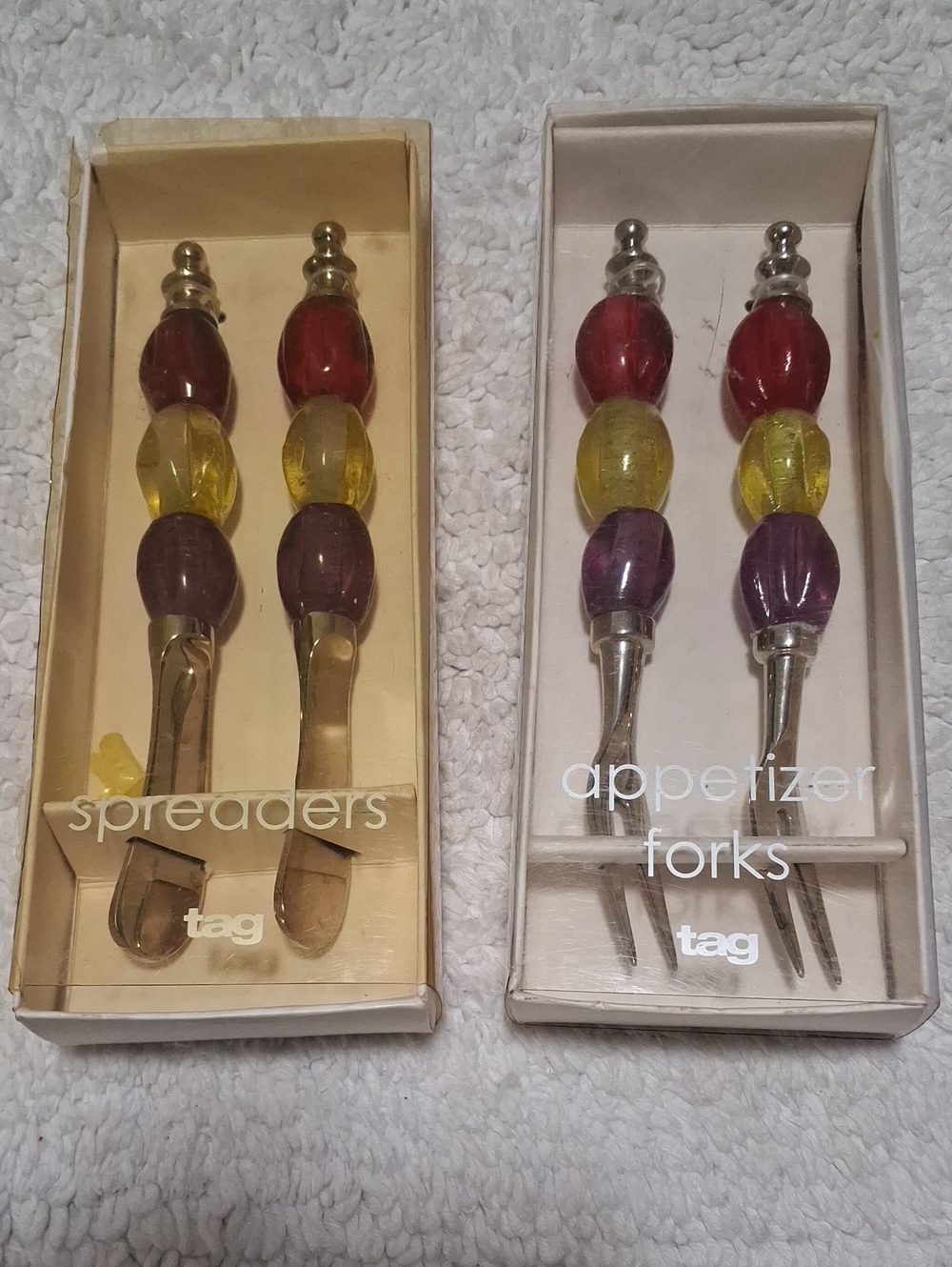 Tag Glass Bead Appetizer Forks & Spreaders — Red, Yellow, Purple